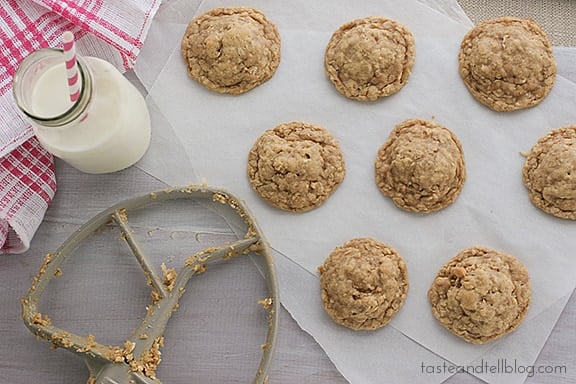 Oatmeal-Toffee-CookiOatmeal Toffee Cookies | www.tasteandtellblog.com #recipe #oatmeal #cookie #toffee Oatmeal Toffee Cookies | www.tasteandtellblog.com #recipe #oatmeal #cookie #toffee