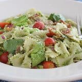 Saturdays with Rachael Ray – Bowties with Smoked Almond Sauce, Bacon, Lettuce & Tomatoes