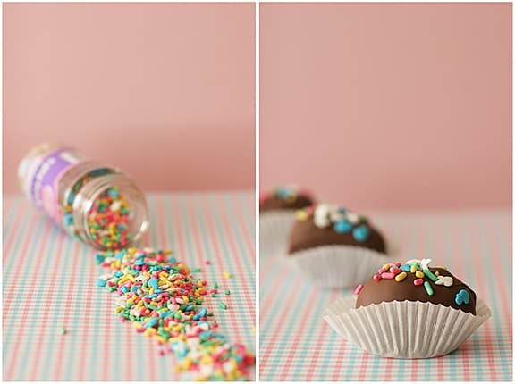 Easter Egg Marshmallow Truffles | www.tasteandtellblog.com Easter Egg Marshmallow Truffles | www.tasteandtellblog.com