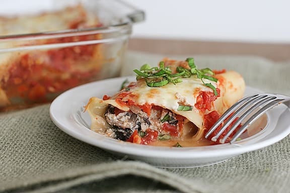 Spinach Mushroom Cannelloni | www.tasteandtellblog.com