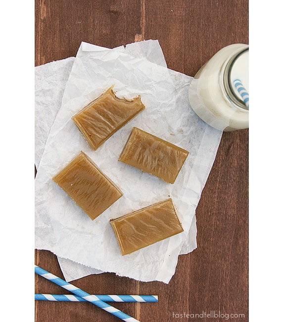 Chocolate Caramel Bars | www.tasteandtellblog.com Chocolate Caramel Bars | www.tasteandtellblog.com