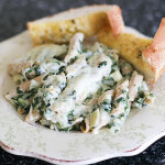 Saturdays with Rachael Ray – Spinach & Artichoke Mac ‘n’ Cheese
