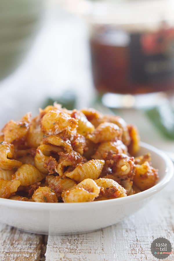 Sun Dried Tomato Pesto Pasta Salad