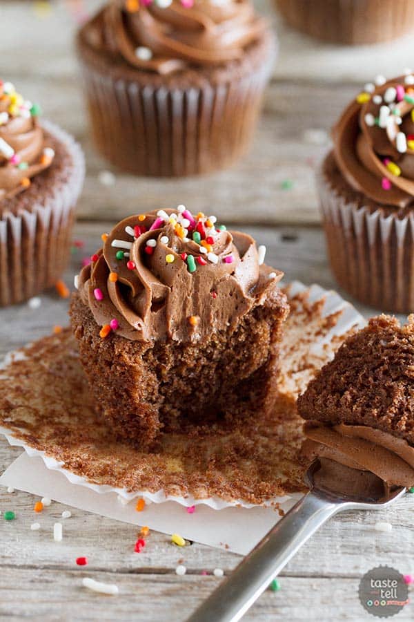 A chocolate lover’s dream, these rich and moist chocolate sour cream cupcakes are covered with a smooth and creamy chocolate buttercream.