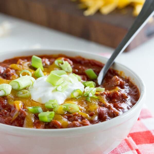 Flatlander Chili Recipe - filled with lots of meat and beans.