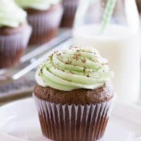 Mint lovers will go crazy for these Chocolate Mint Cupcakes that are topped with a smooth and creamy mint Swiss meringue buttercream frosting.