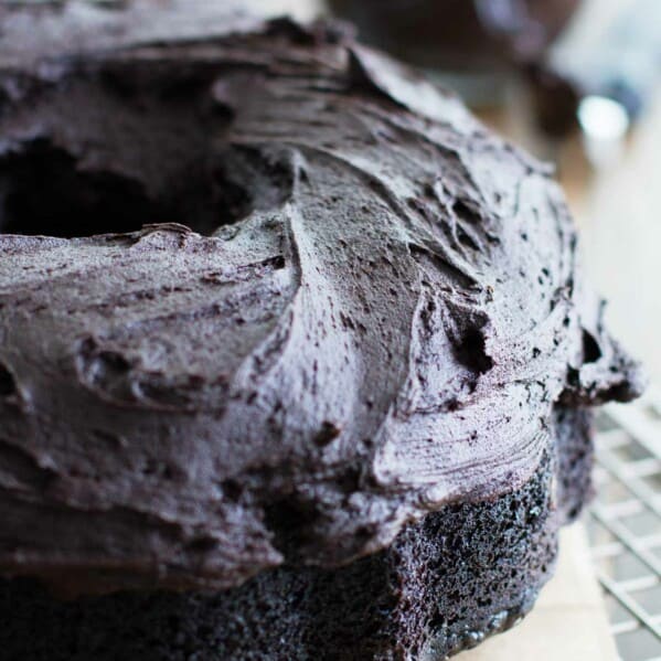 How to make a Root Beer Bundt Cake