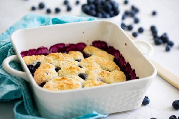 Easy Blueberry Cobbler Recipe