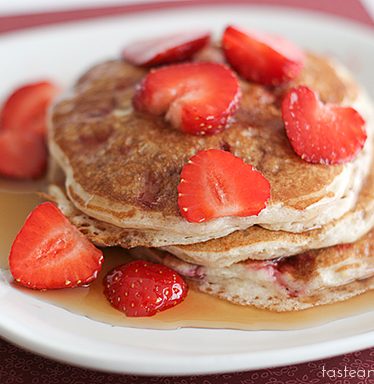 Strawberry Pancakes | www.tasteandtellblog.com