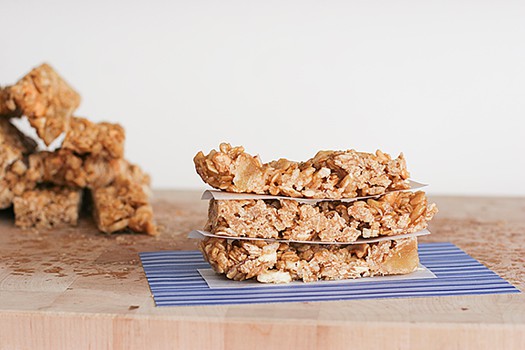 Chewy Tropical Granola Bars | www.tasteandtellblog.com