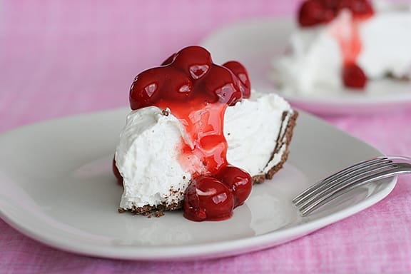 No Bake Cheesecake | www.tasteandtellblog.com