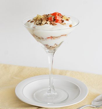 Easy Homemade Granola Parfait | www.tasteandtellblog.com