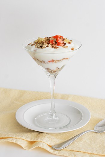 Easy Homemade Granola Parfait | www.tasteandtellblog.com