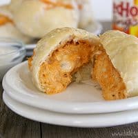 Buffalo Chicken Pizza Rolls | www.tasteandtellblog.com