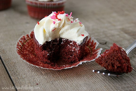 Naturally colored Red Velvet Cupcakes with White Chocolate Frosting
