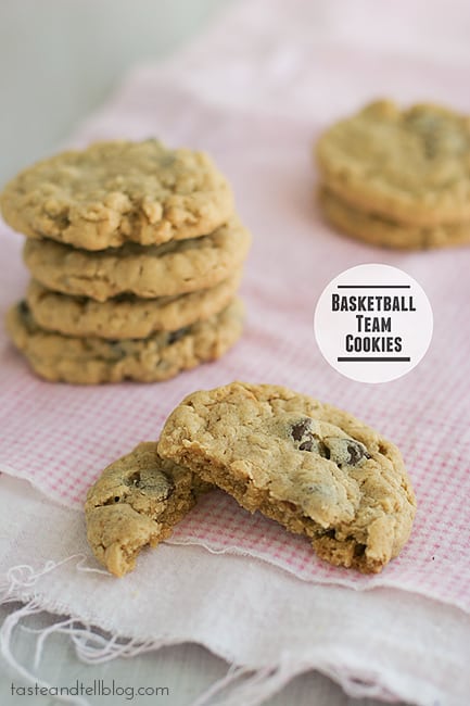 Basketball Team Cookies | www.tasteandtellblog.com