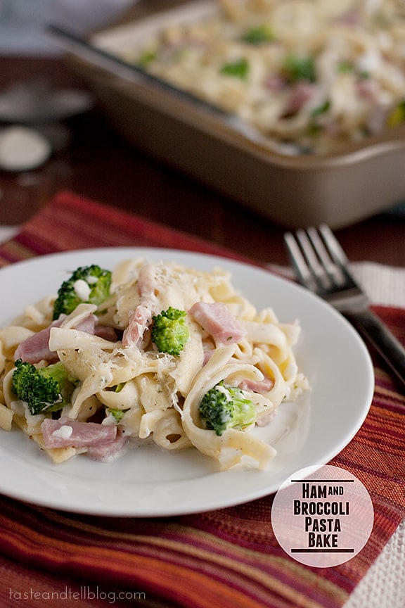 Ham and Broccoli Pasta Bake - perfect for ham leftovers! | www.tasteandtellblog.com