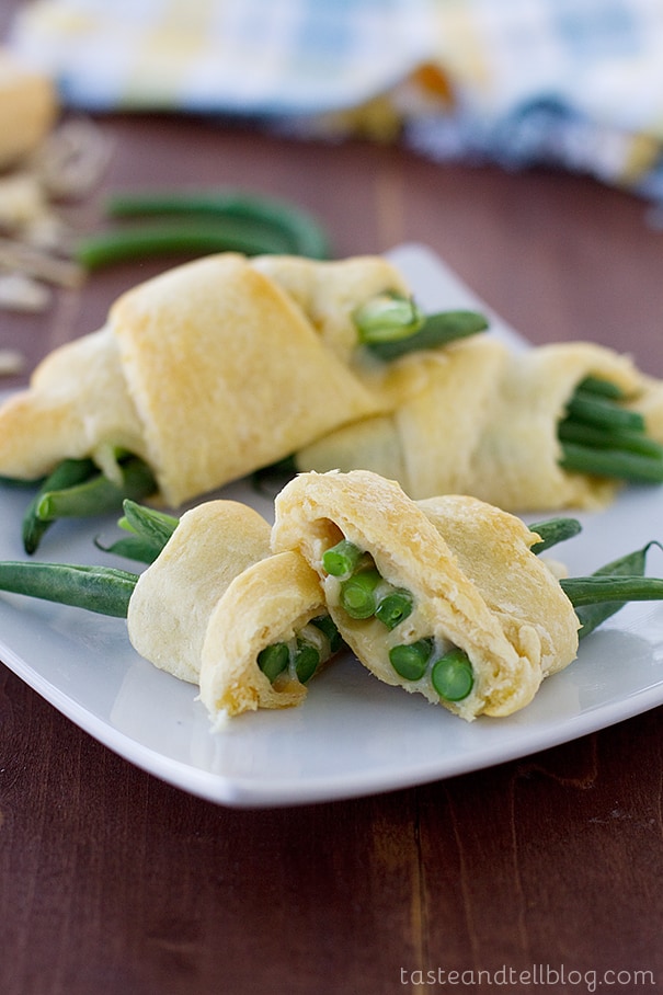 Green Bean and Gouda Crescent Bundles | www.tasteandtellblog.com