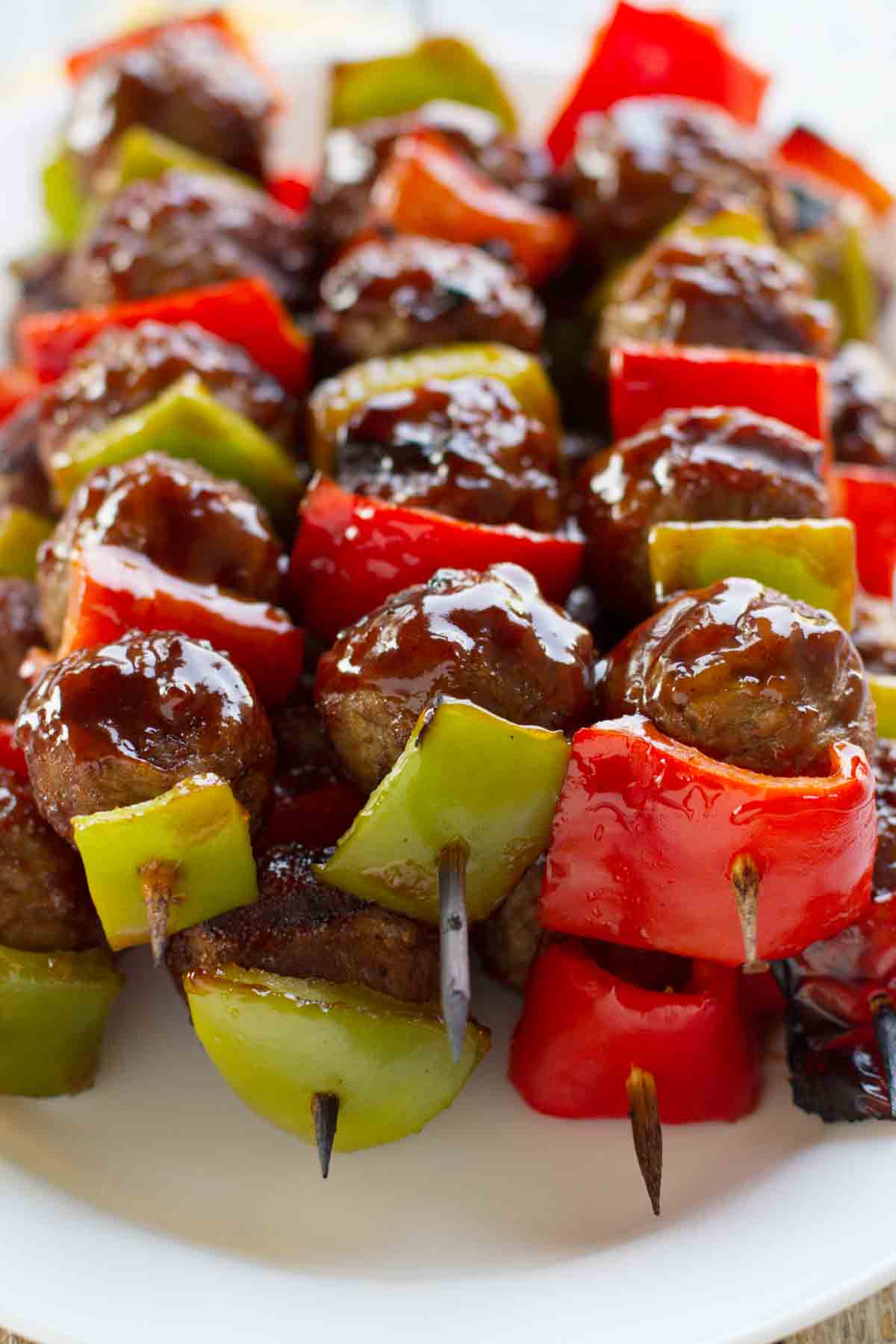 grilled meatballs with peppers and sweet and sour sauce