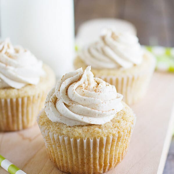 Chai Spiced Cupcakes - cupcakes filled with chai tea flavors.