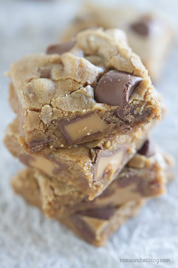 Caramel Spice Cake Blondies Recipe