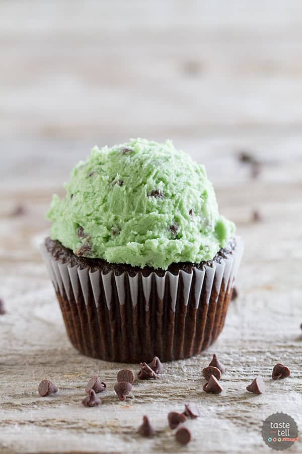 Mint Chocolate Chip Cookie Dough Frosting 