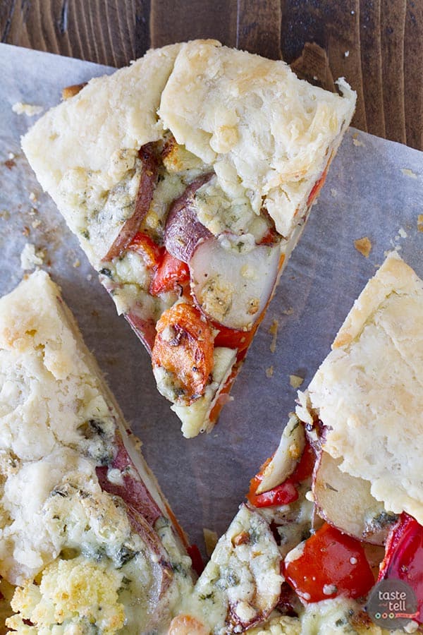 A great way to clear out the vegetable bin in your refrigerator, this Crostata with Oven Roasted Vegetables is a filling vegetarian recipe that is packed with flavor.