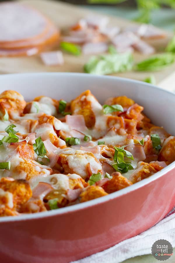 Change up your stuffing this year by making this Pizza Stuffing - stuffing with a pizza twist!