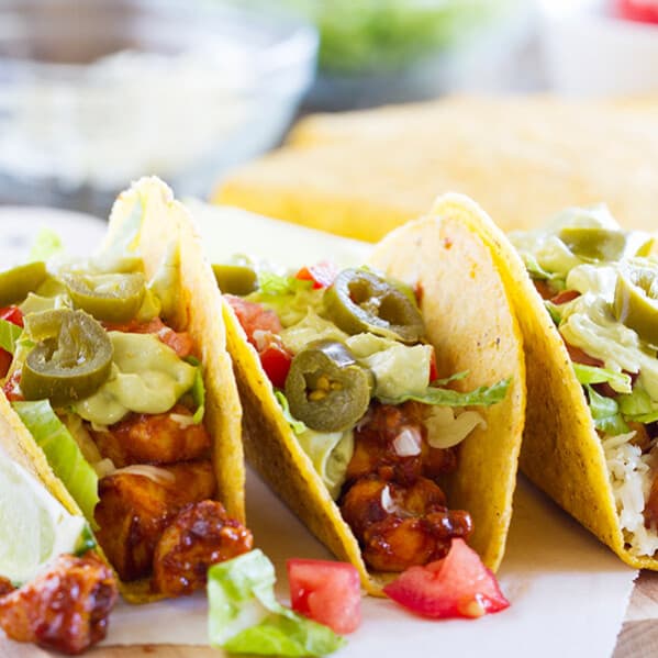 A little bit spicy and a little bit cool, these Bold Ranch Spicy Chicken Tacos have it all! Cool off from the spiciness of the chicken with the ranch taco shells. The creamy avocado sauce adds the perfect finish!