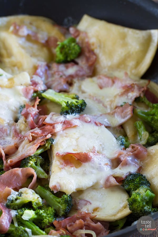 Starting with frozen pierogi makes this Easy Pierogi Recipe with Ham and Broccoli an easy weeknight meal. It's a fun and tasty meal that the whole family will love!