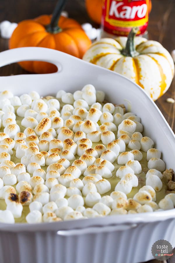 A twist on a summer staple - these Pumpkin Spice S’mores Treats are filled with warm autumn spices and lots of sweet deliciousness.