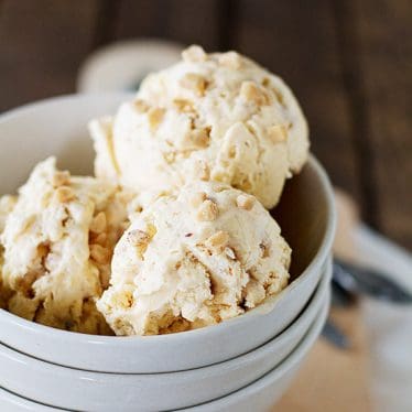 bowl of pumpkin toffee ice cream