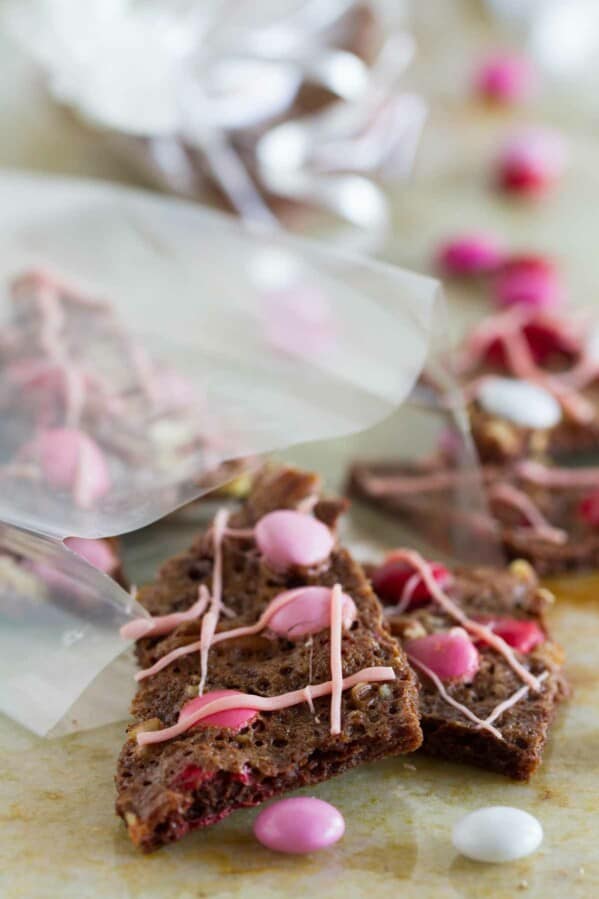 This Valentine’s Brownie Bark is a chocolatey treat that you can’t put down. It’s super easy to make and chocolate lovers will be in heaven!