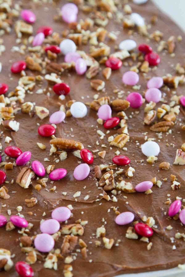 This Valentine’s Brownie Bark is a chocolatey treat that you can’t put down. It’s super easy to make and chocolate lovers will be in heaven!