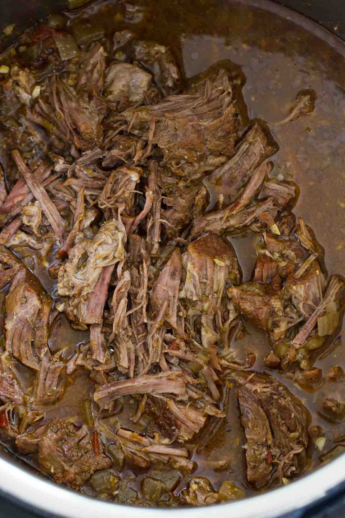 Barbacoa recipe in the Instant Pot in broth