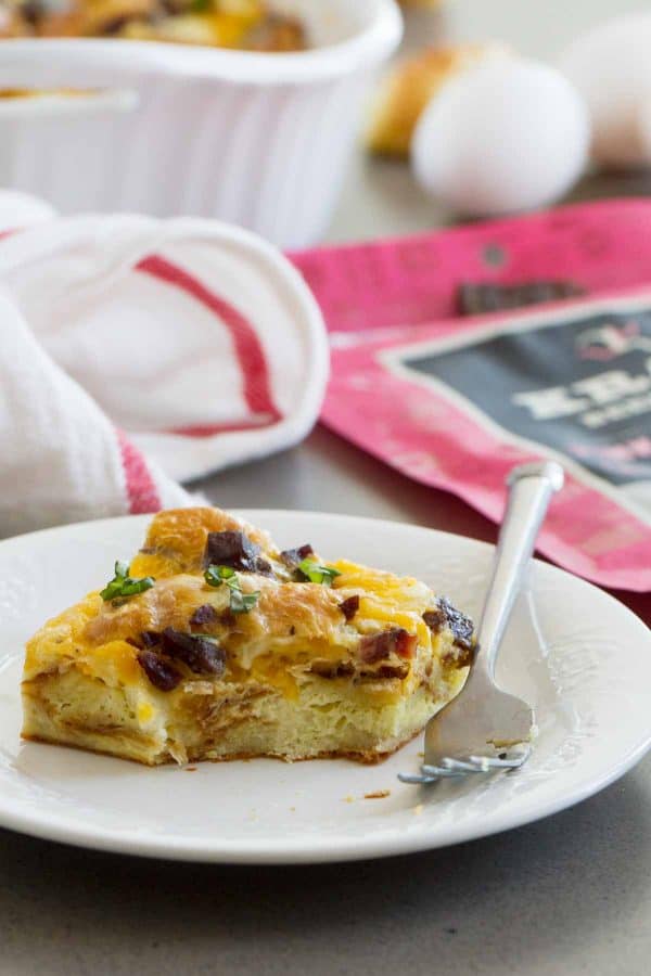 10 minutes prep the night before, and breakfast is a cinch in the morning! This Croissant Breakfast Casserole with Jerky and Cheddar is the perfect answer to busy mornings!