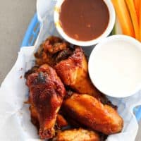 Crockpot Chicken Wings with barbecue sauce