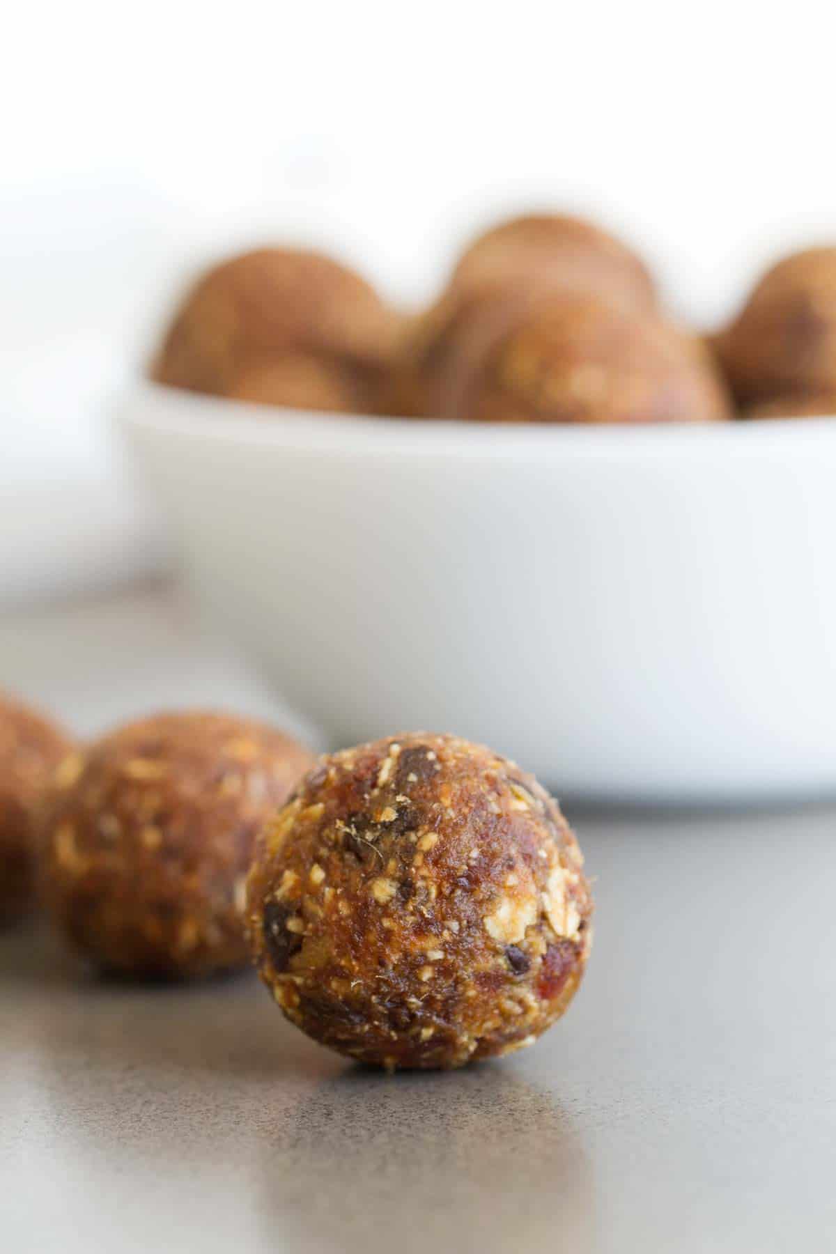 Healthy Peanut Butter Energy Balls