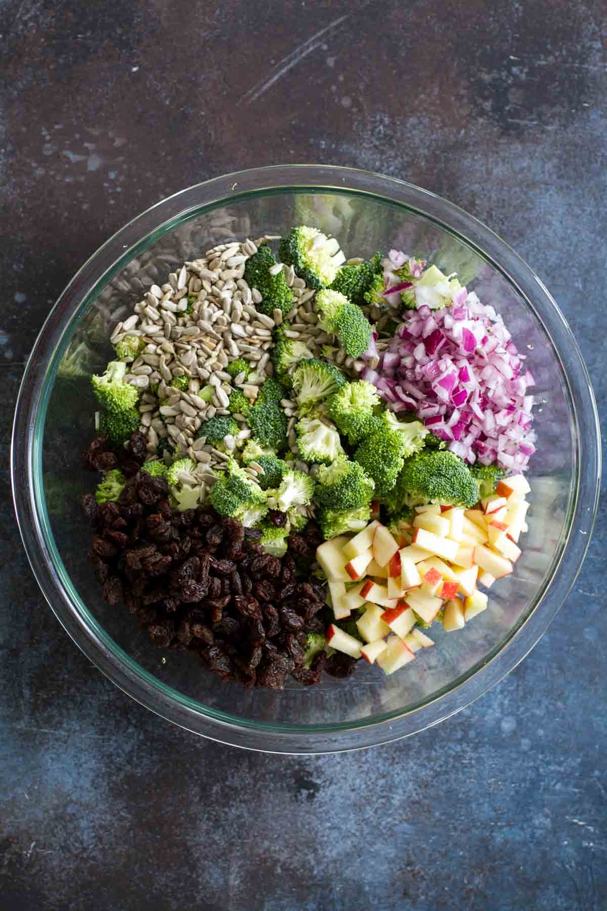 Why Everyone Needs A Salad Cutter Bowl