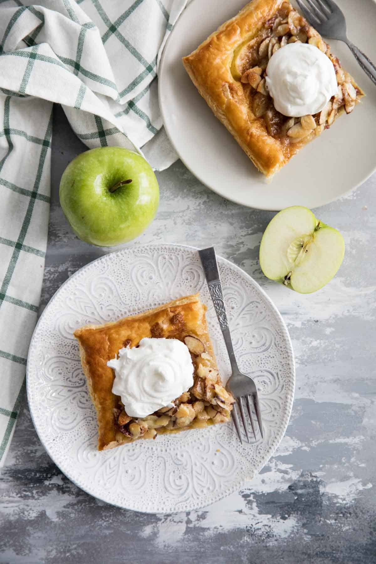 Easy Apple Tart Recipe with Puff Pastry