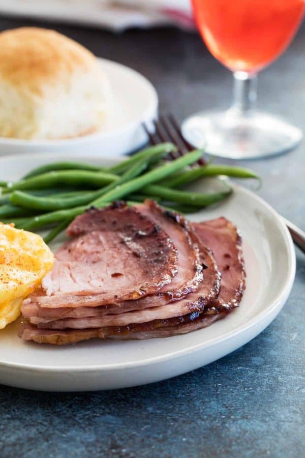 Baked Ham Recipe with sweet and spicy glaze on a plate