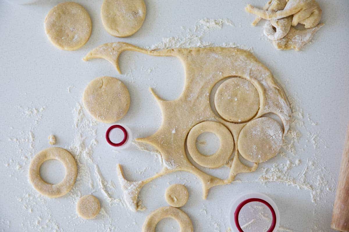 Fast and easy – this Cake Donut Recipe is made from pantry staples and is a great way to have homemade donuts in no time at all. The Best Cake Donut Recipe