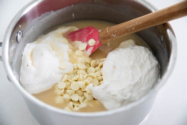 Ingredients in White Chocolate Fudge