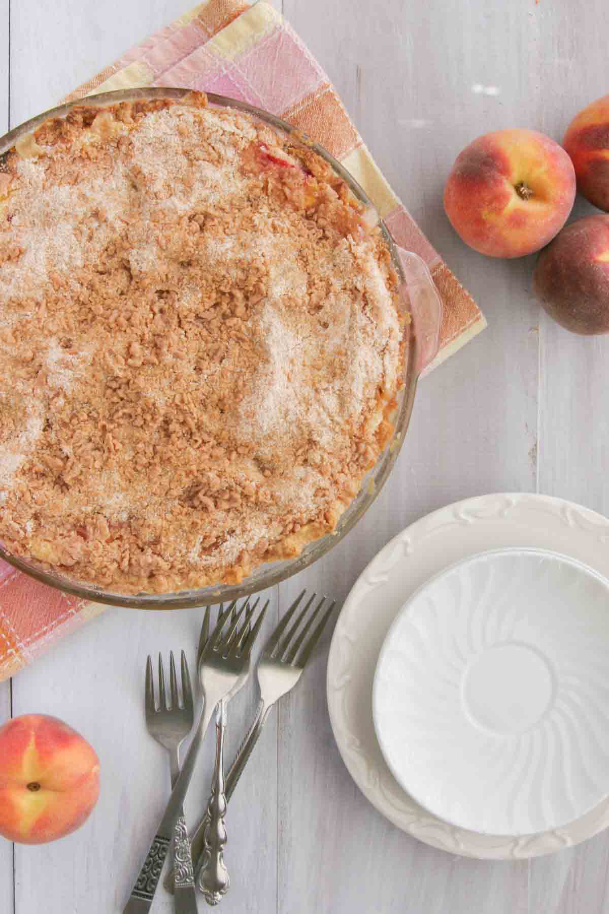Whole pie with crumb topping