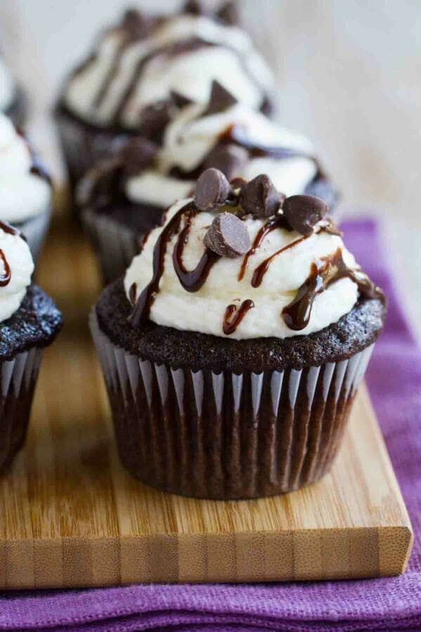 Chocolate Cupcakes with Amaretto Flavoring