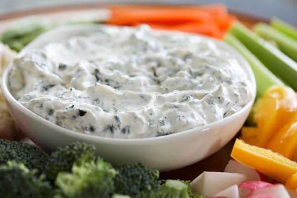 Spinach Dip with Fresh Vegetables