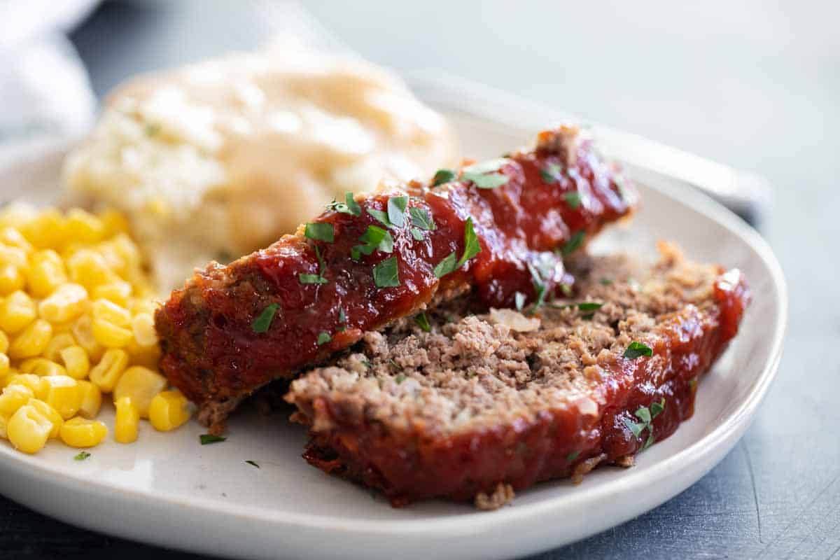 slices of meatloaf on a plate