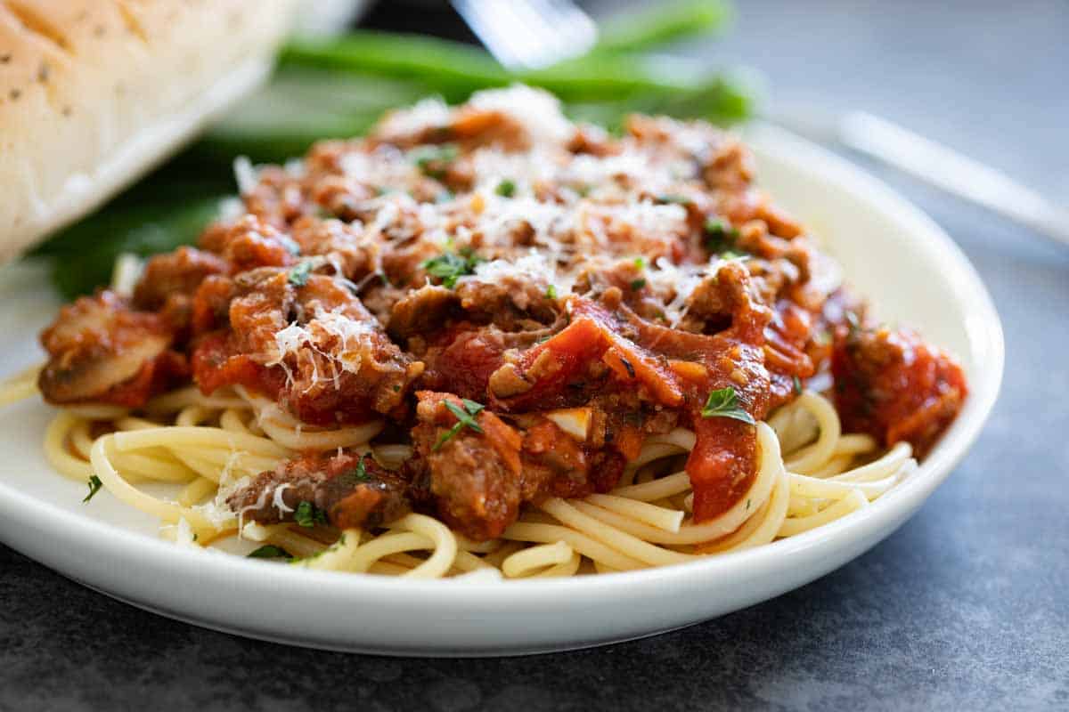 Plate of pasta and spaghetti sauce