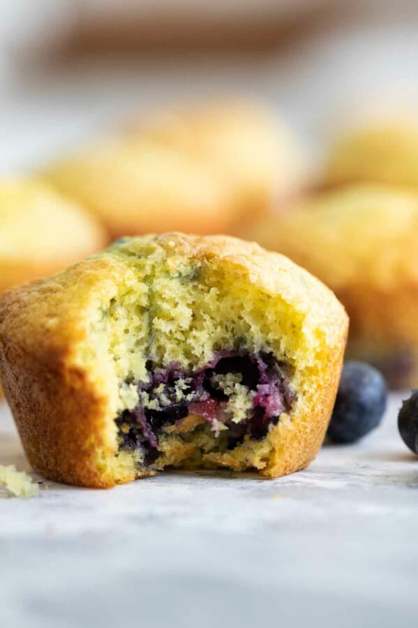 lemon muffin with blueberries