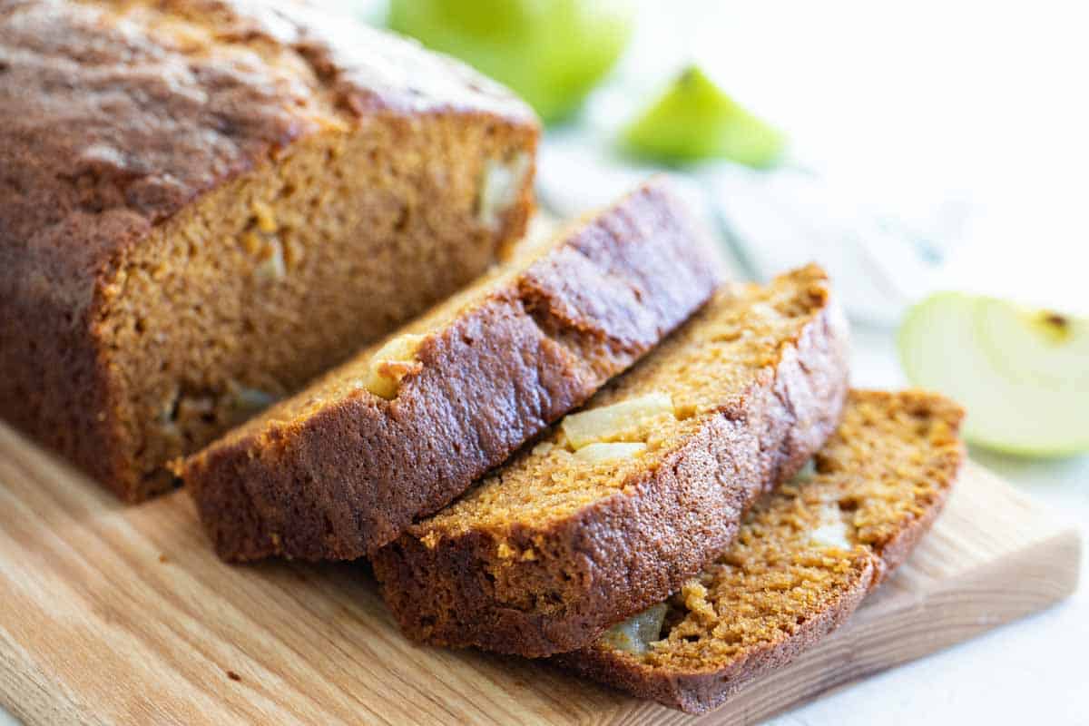 loaf of sliced pumpkin apple bread